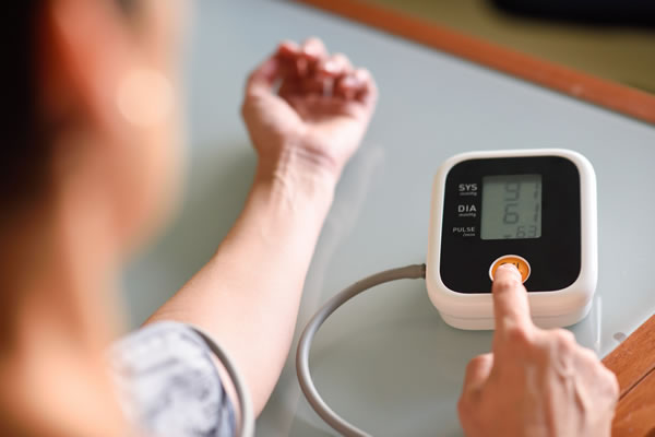 高血压医保报销药品有哪些？高血压二级可以买保险吗